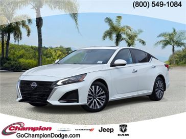 Used 2023 Nissan Altima 2.5 SV Sedan