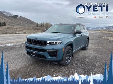 New 2026 Jeep Grand Cherokee Summit 4x4