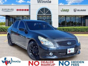 Used 2015 INFINITI Q40 Base