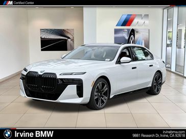 Mineral White Metallic
