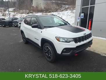 Used 2025 Jeep Compass Trailhawk