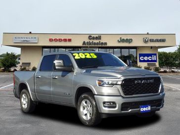 2025 RAM 1500 Lone Star Crew Cab 4x4 5'7' Box
