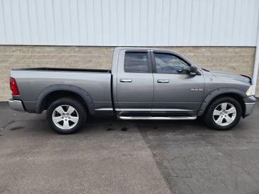 2010 Dodge Ram 1500 SLT 4WD Quad Cab 140.5