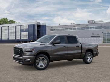 New 2026 RAM 1500 Express Crew Cab 4x4 5'7' Box
