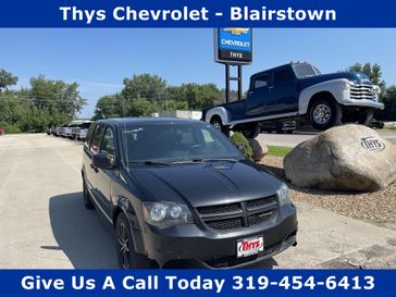 Used 2015 Dodge Grand Caravan SE