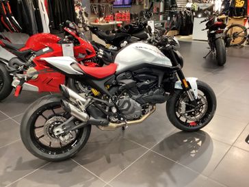 2024 Ducati Monster Plus 