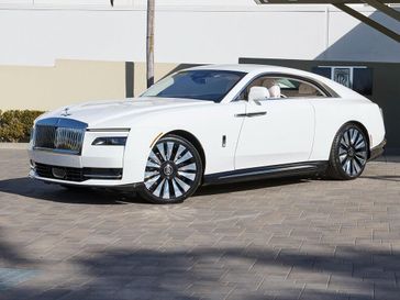 2025 Rolls-Royce Spectre 