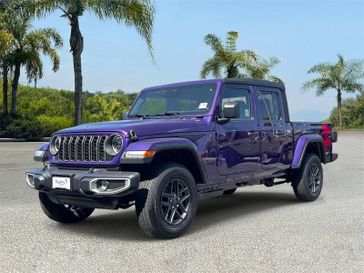 New 2026 Jeep Gladiator Sport S 4x4