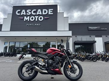 2025 Triumph Street Triple 765 RS - CARNIVAL RED 