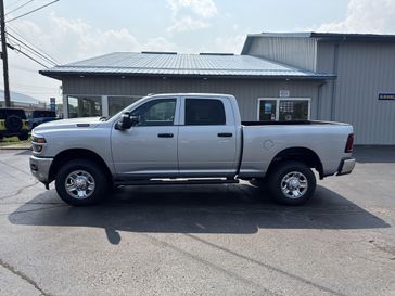 New 2025 RAM 2500 Tradesman Crew Cab 4x4 6'4' Box