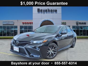Used 2023 Toyota Camry SE