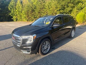 Used 2023 GMC Terrain SLT