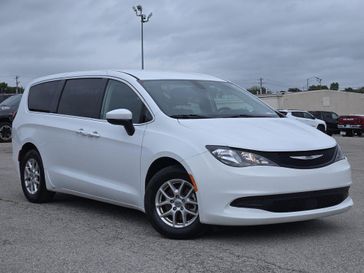 Used 2022 Chrysler Voyager LX