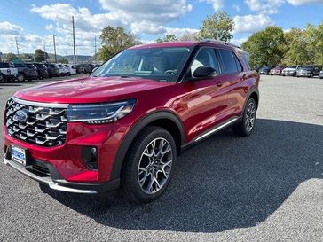 New 2025 Ford Explorer Platinum
