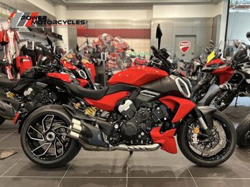 2024 Ducati Diavel V4 