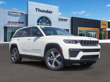 New 2026 Jeep Grand Cherokee Limited 4x2