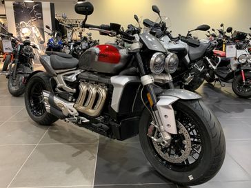 2023 Triumph Rocket 3 R  in a SILVER ICE/CRANBERRY RED exterior color. SoSo Cycles 877-344-5251 sosocycles.com 
