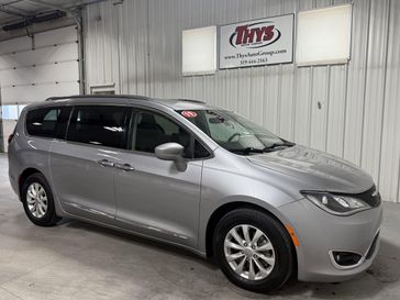Used 2019 Chrysler Pacifica Touring L