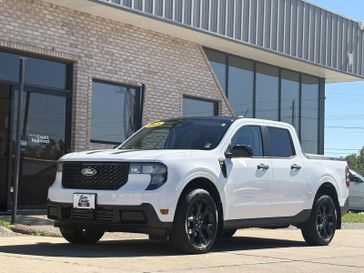 Used 2025 Ford Maverick XLT