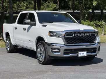 2025 RAM 1500 Big Horn Crew Cab 4x4 5'7' Box