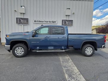 New 2025 Chevrolet Silverado LT