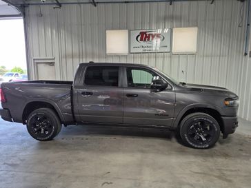 2025 RAM 1500 Big Horn Crew Cab 4x4 5'7' Box