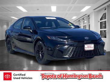 Used 2025 Toyota Camry SE