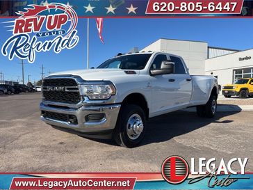 2024 RAM 3500 Tradesman Crew Cab 4x4 8' Box in a Bright White Clear Coat exterior color and Blackinterior. Legacy Auto Center 620-315-9264 legacyautocenter.net 