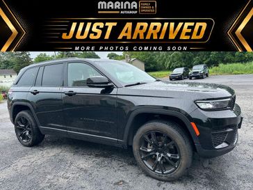 Used 2023 Jeep Grand Cherokee Altitude X