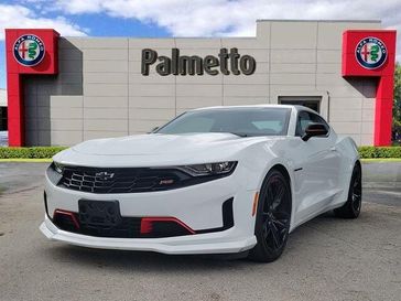 2021 Chevrolet Camaro 2dr Coupe 1LT