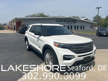 Star White Metallic Tri Coat