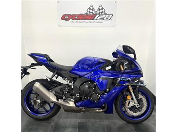 Used 2025 Yamaha YZFR1 