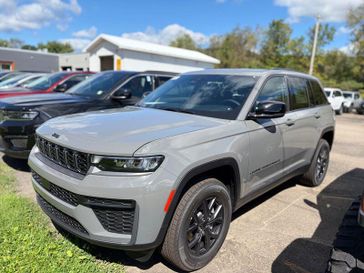 New 2027 Jeep Grand Cherokee Laredo Altitude