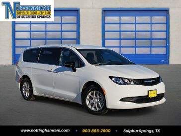 New 2026 Chrysler Voyager Lx