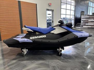 New 2025 Sea Doo SPARK FOR 3 90 CONVENIENCE PACKAGE (SOUND SYSTEM) 