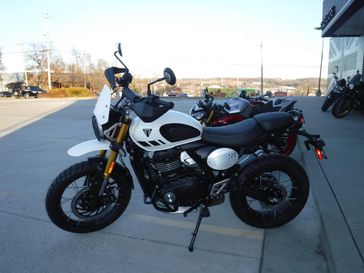 2026 Triumph Scrambler 400 XC