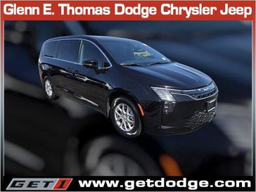New 2027 Chrysler Pacifica Select