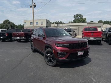 Used 2023 Jeep Grand Cherokee Limited
