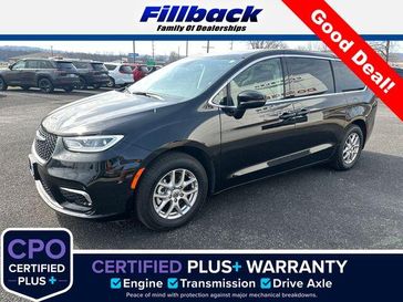 Used 2024 Chrysler Pacifica Touring L
