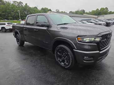 2025 RAM 1500 Big Horn Crew Cab 4x4 6'4' Box