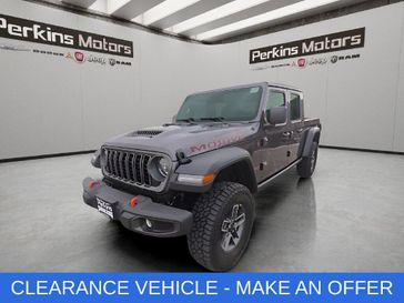 New 2026 Jeep Gladiator Mojave 4x4