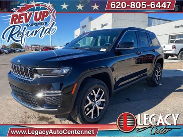 2025 Jeep Grand Cherokee Limited 4x4 in a Diamond Black Crystal Pearl Coat exterior color and Global Blackinterior. Legacy Auto Center 620-315-9264 legacyautocenter.net 