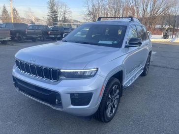 Used 2022 Jeep Grand Cherokee Overland