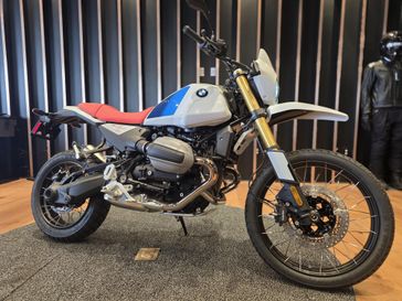 New 2026 BMW R12G&sol;S 