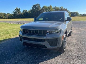 New 2027 Jeep Grand Cherokee Laredo Altitude 4x4
