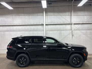New 2025 Jeep Grand Cherokee L Altitude X 4x4