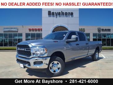 2024 RAM 2500 Tradesman Crew Cab 4x4 8' Box