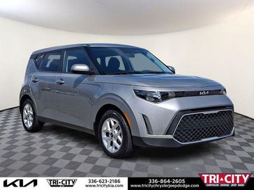 Used 2023 Kia Soul LX