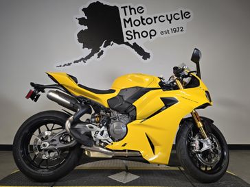 2026 Ducati PANIGALE V2 S 