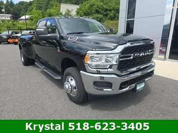 2024 RAM 3500 Tradesman Crew Cab 4x4 8' Box